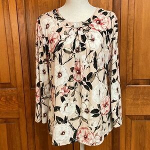 Karl Lagerfield Floral Scoop Neck Dressy Blouse Medium